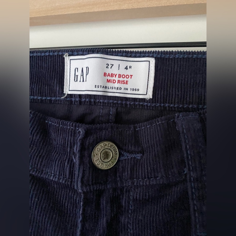 GAP Women's Straight Mini Boot Leg Corduroy - Deep Navy Size 4 - Picture 5 of 9